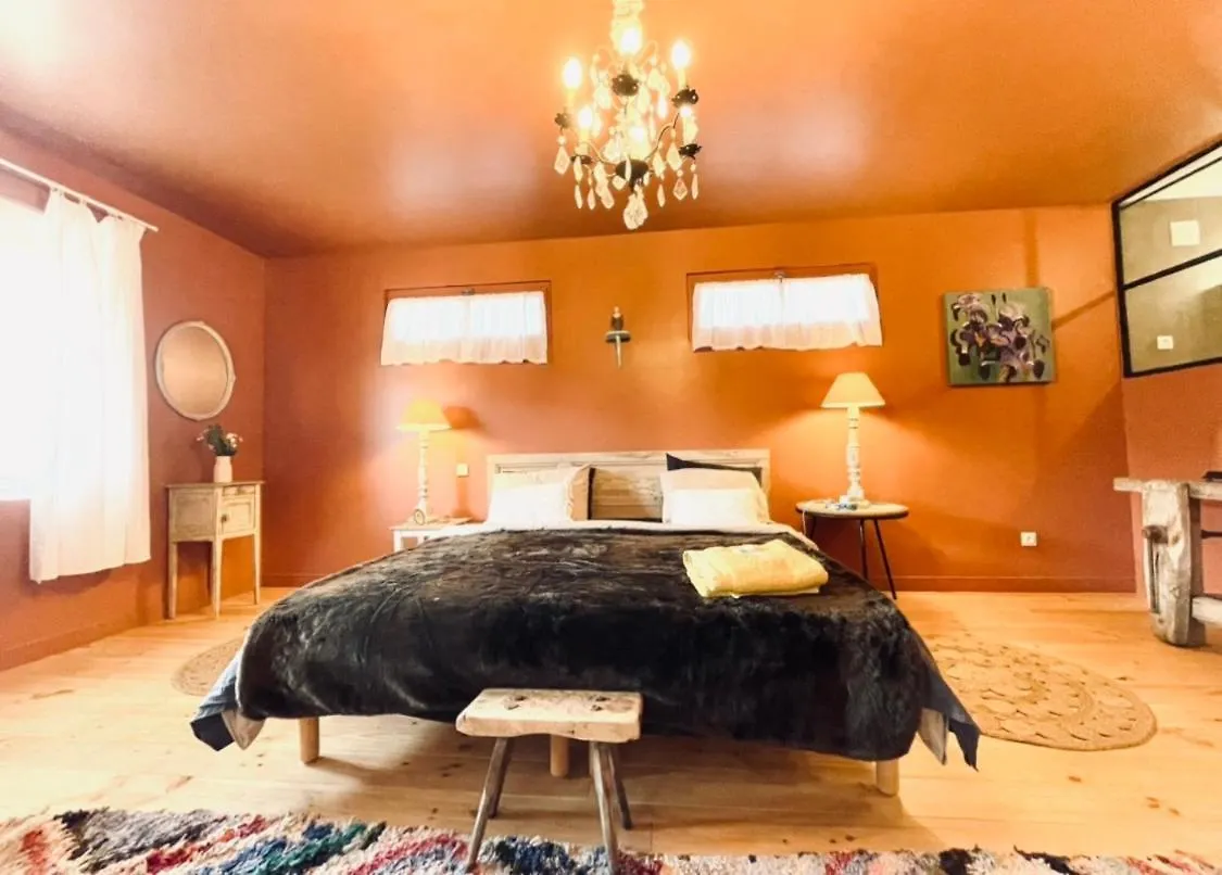 La Madeleine Bed & Breakfast Amplepuis